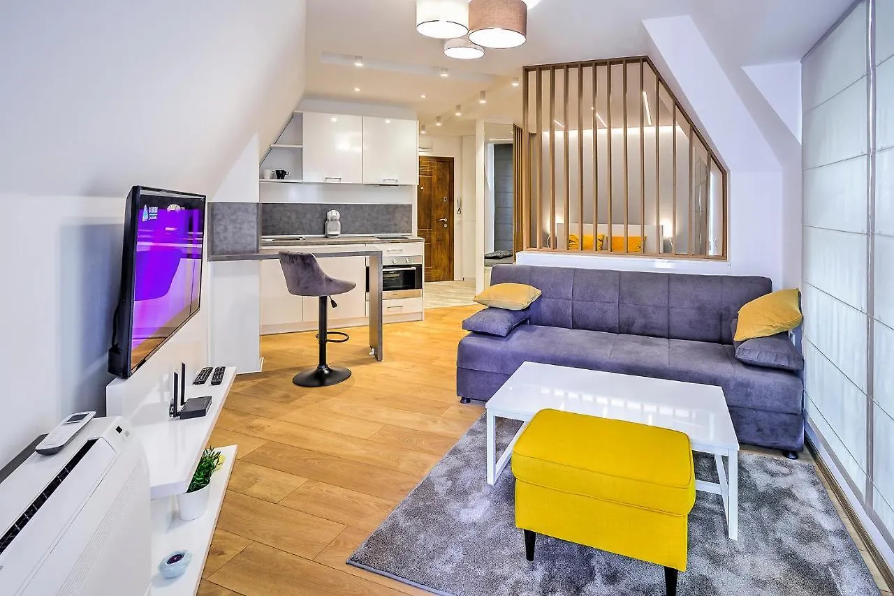 Deluxe Studio Center City Varna