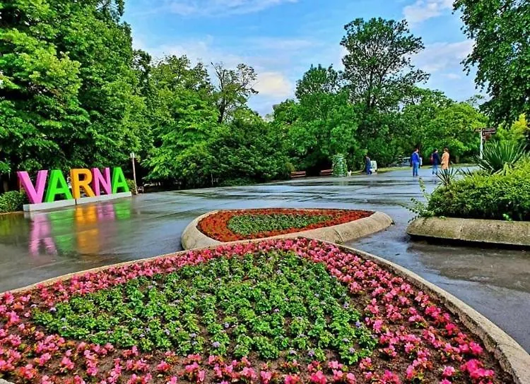 Apartment Deluxe Studio Center City Varna Bulgaria